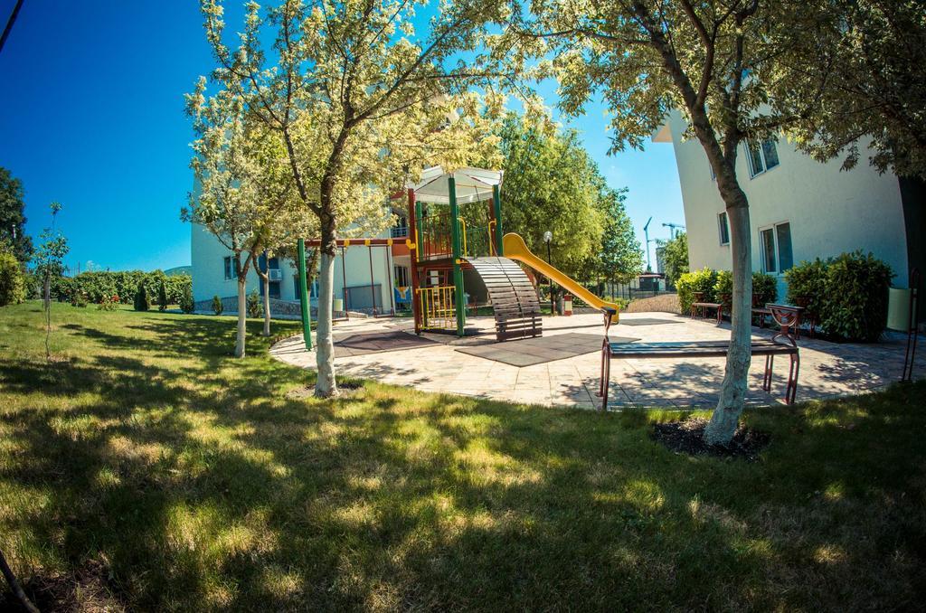 Gt Green Fort Beach Apartments Napospart Kültér fotó