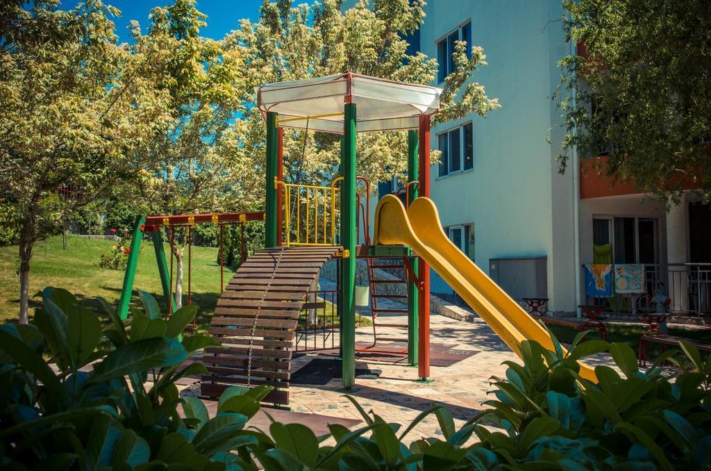 Gt Green Fort Beach Apartments Napospart Kültér fotó