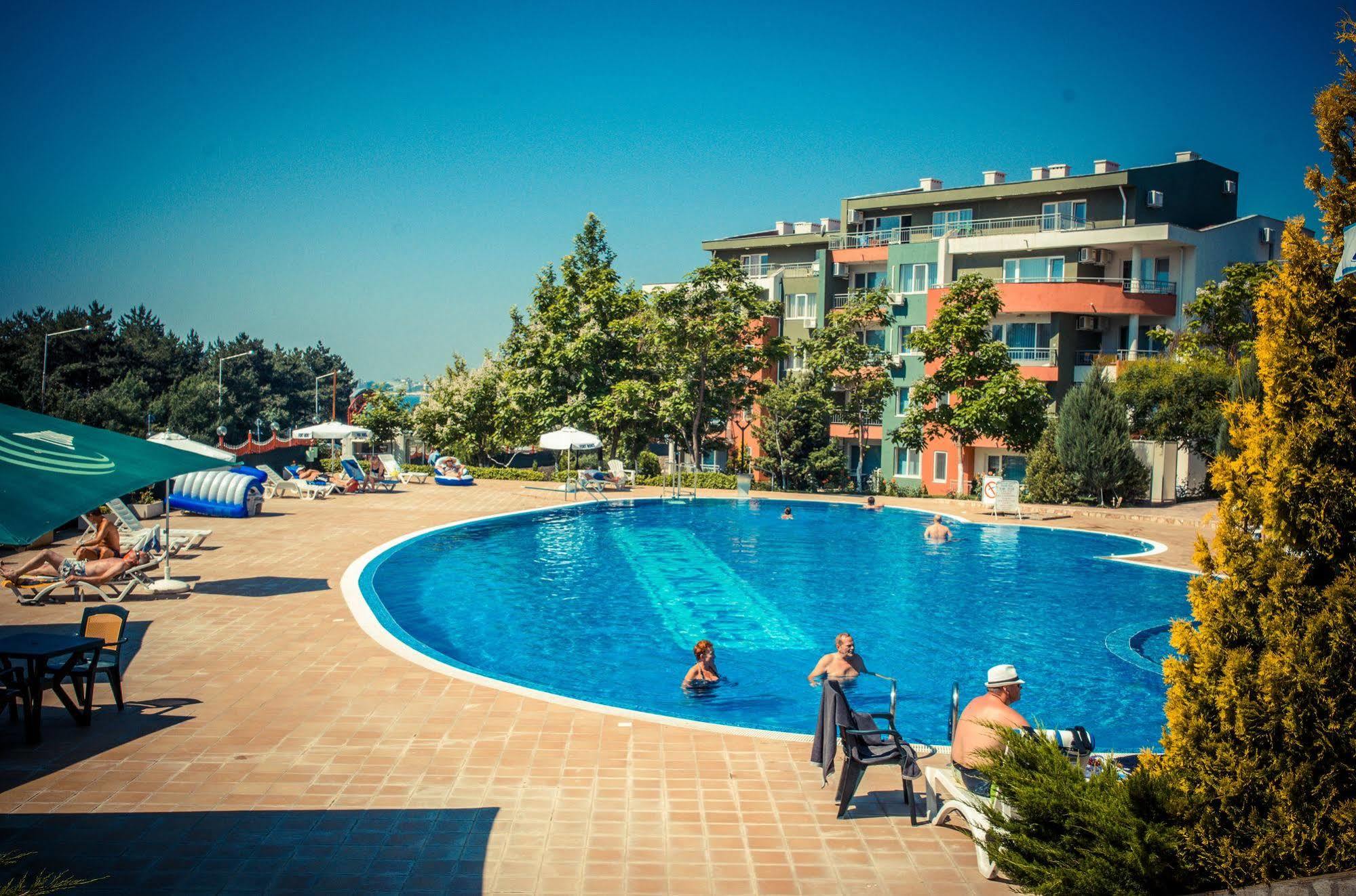 Gt Green Fort Beach Apartments Napospart Kültér fotó